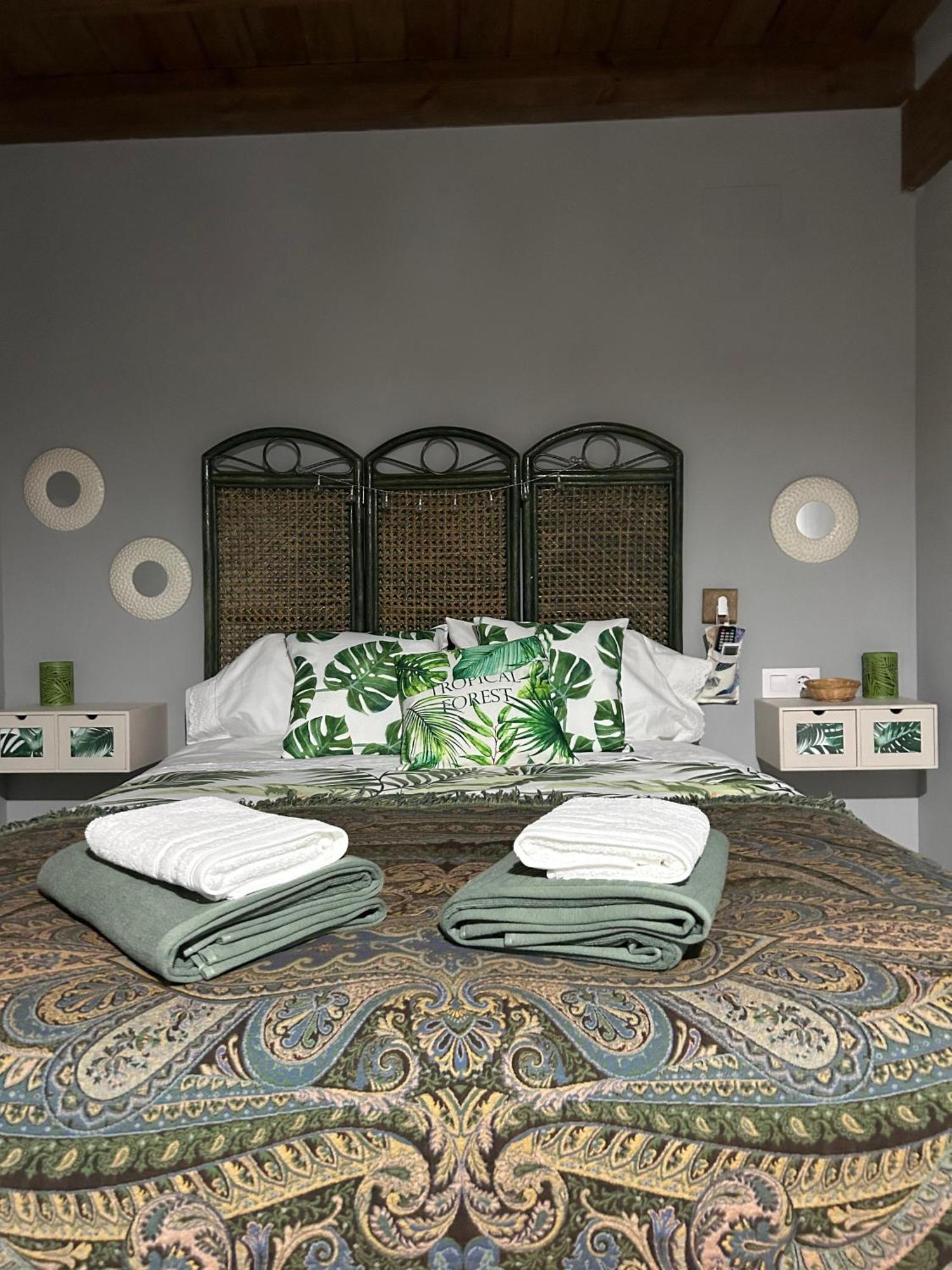 Casa Misi Villa Candeleda Ngoại thất bức ảnh